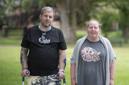 Andrea und Jens Kluth fühlen sich wohl im Haus Kastanienhof