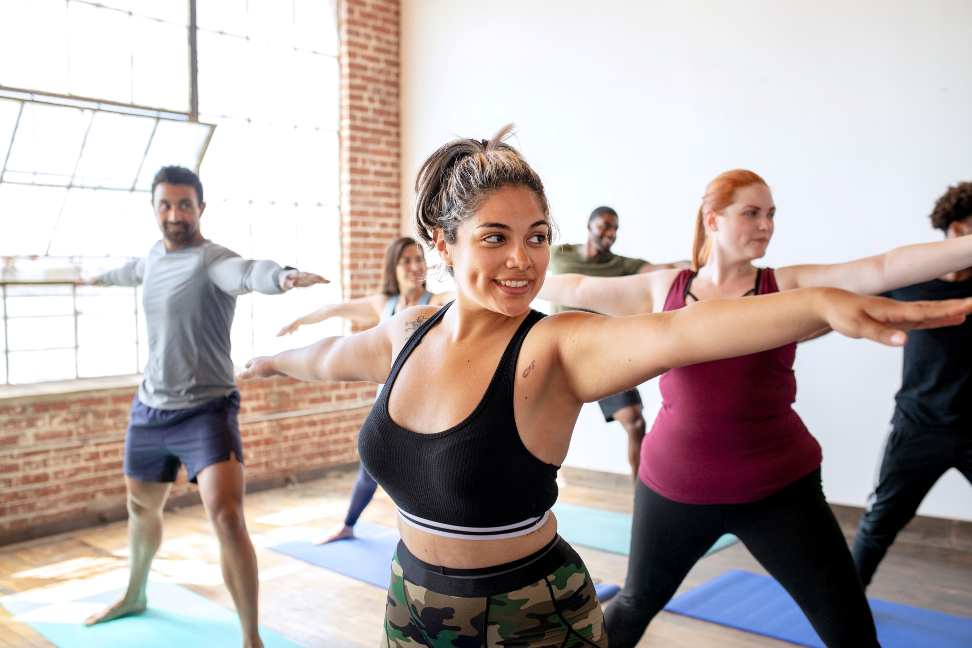 Yoga hilft für mehr Beweglichkeit des Körpers und führt zu Ruhe und Gelassenheit