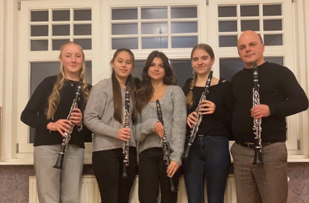 Das jugendliche Ensemble der Kreismusikschule des Landkreises Rostock freut sich auf das Benefizkonzert